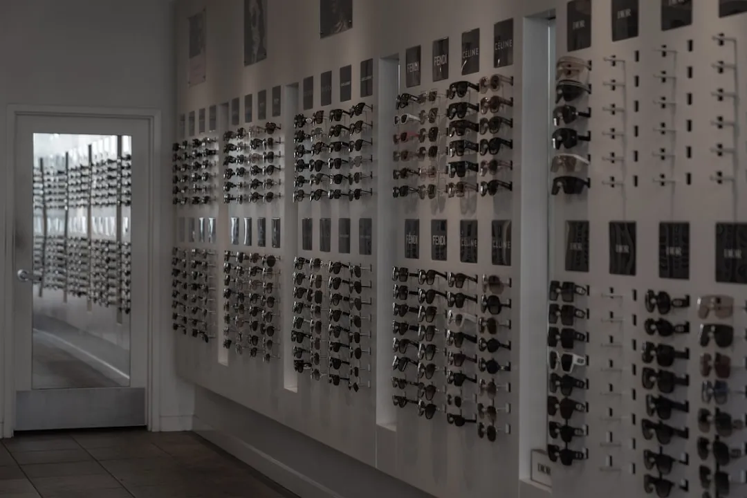 2024年四川地区汽车脚垫材质选购指南:TPE与皮革对比分析
